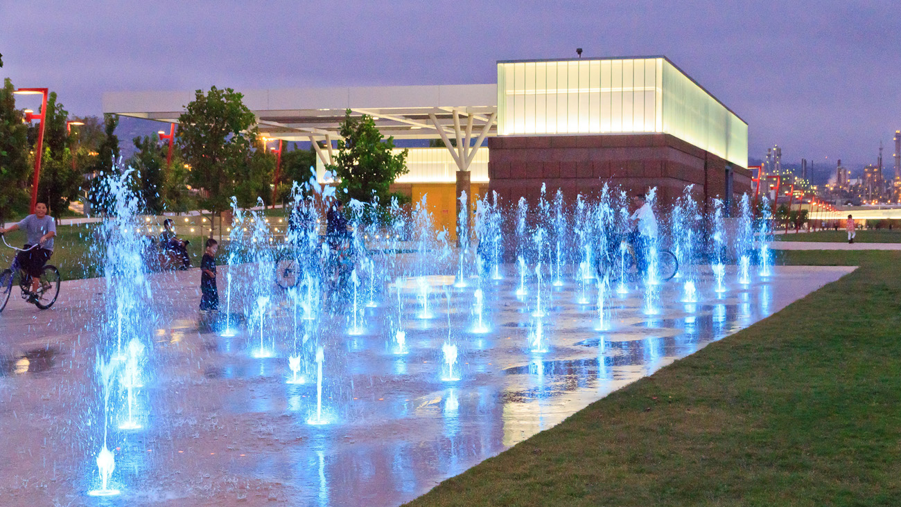 Central water fountain at dusk