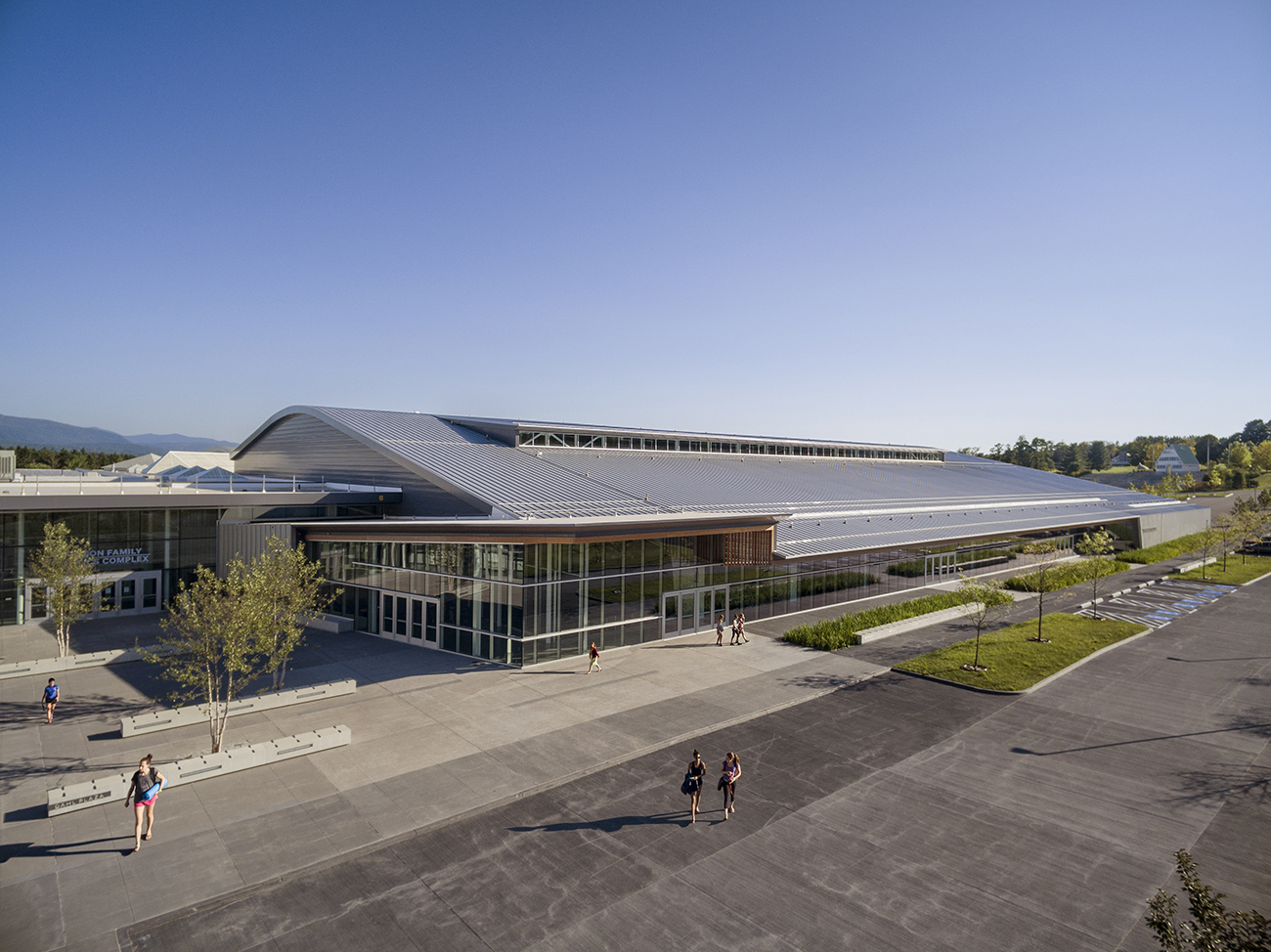 bird's eye view photo of building