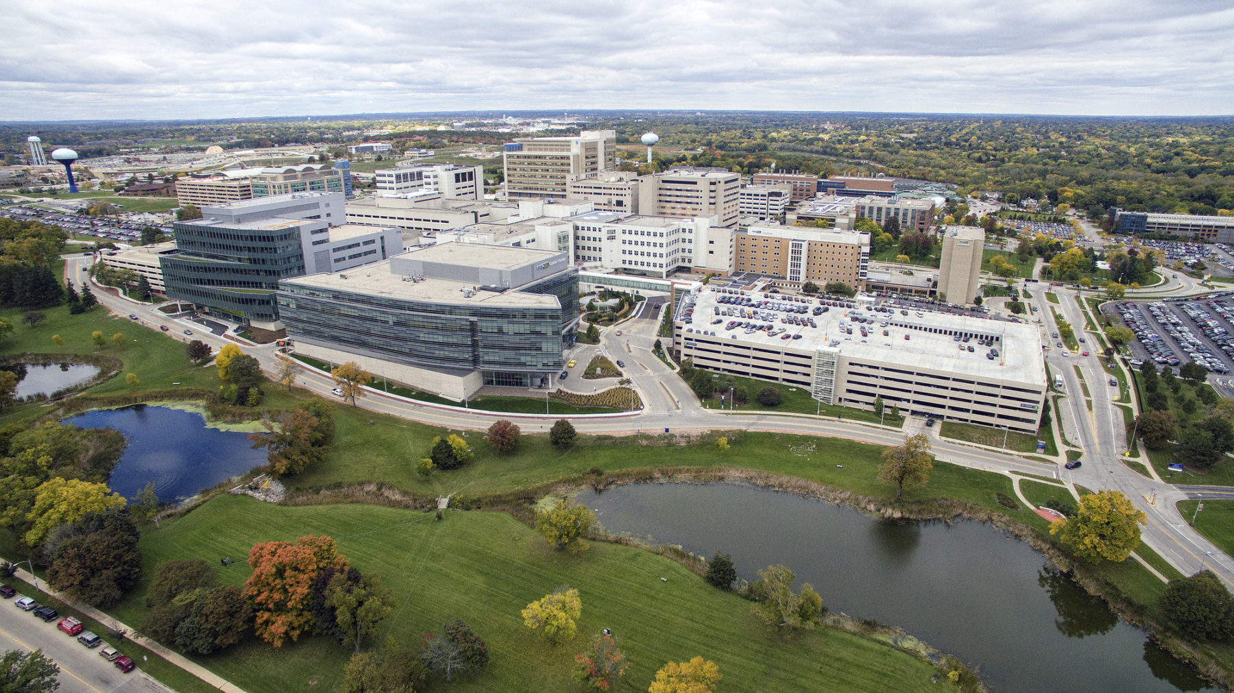 Aerial photograph of a medical building and surrounding park