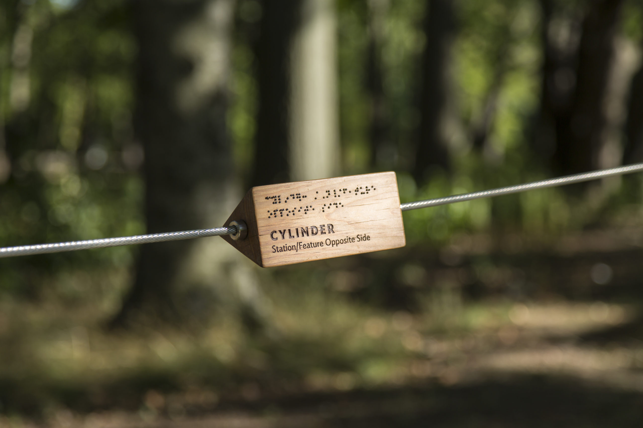 close-up on the marker on the wire guide